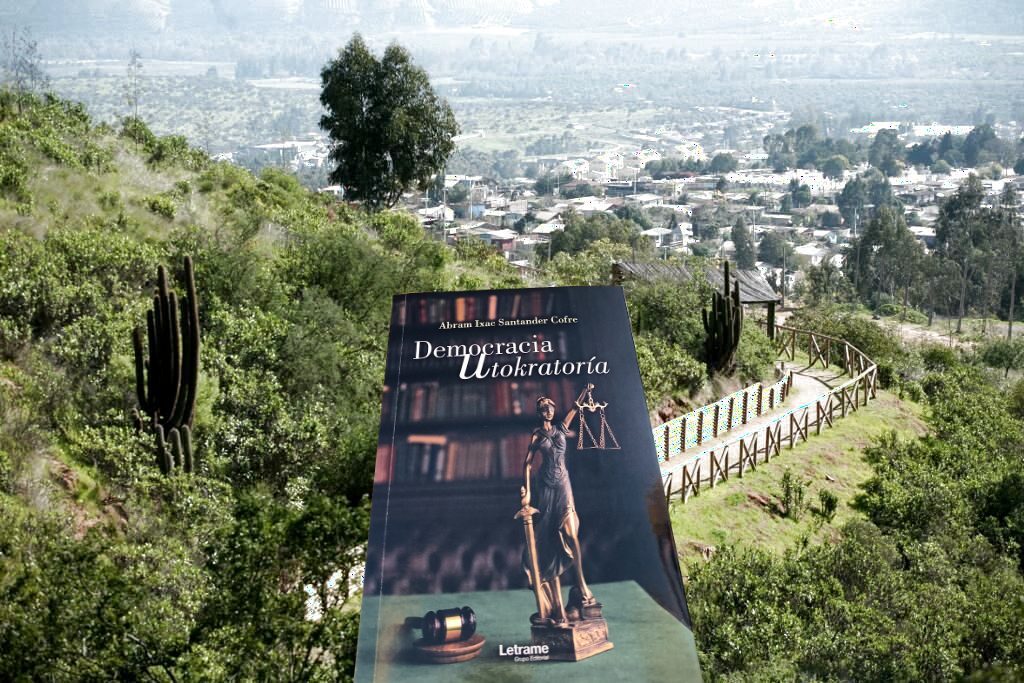 Abram Ixac Santander Cofre revoluciona el pensamiento político contemporáneo con su primera obra